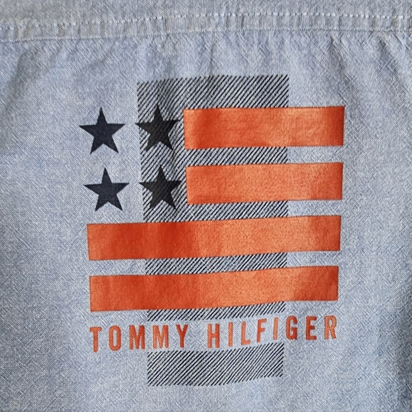 🔥 Tommy Hilfiger Button down Denim Long sleeve Shirt Size 12M - Picture 5 of 7